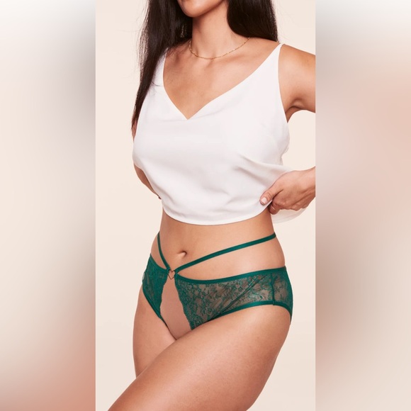 Adore Me Danielle Crotchless - Picture 6 of 14